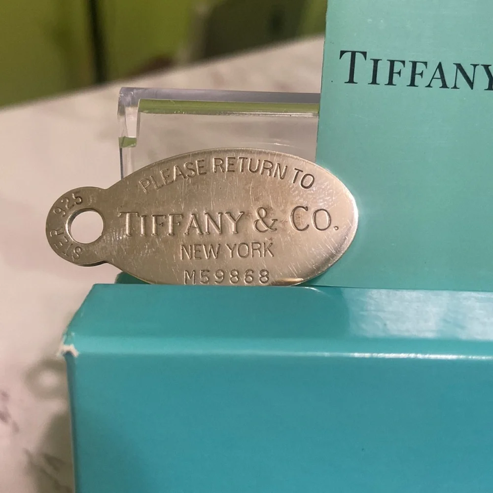 TIFFANY & Co. CHARM TAG✨ - Picture 4 of 4